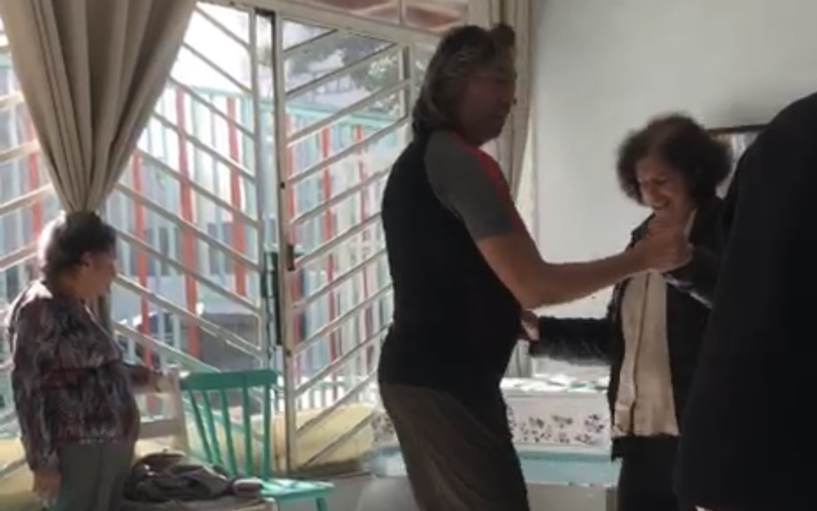 Dançaterapia com método no Centro-Dia